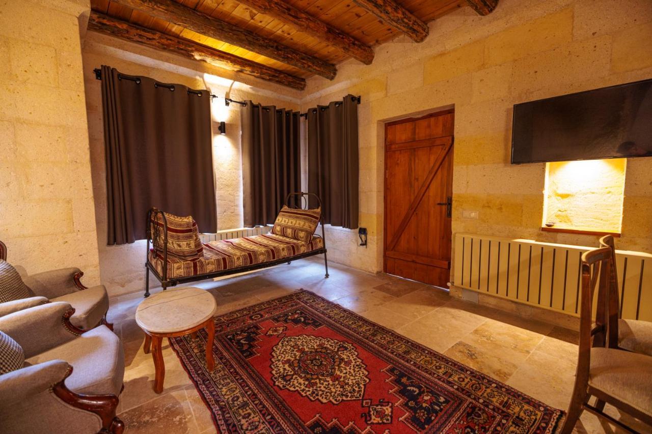 Canyon Cave Hotel أوروغوبْ المظهر الخارجي الصورة