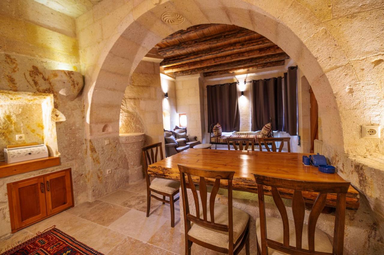 Canyon Cave Hotel أوروغوبْ المظهر الخارجي الصورة