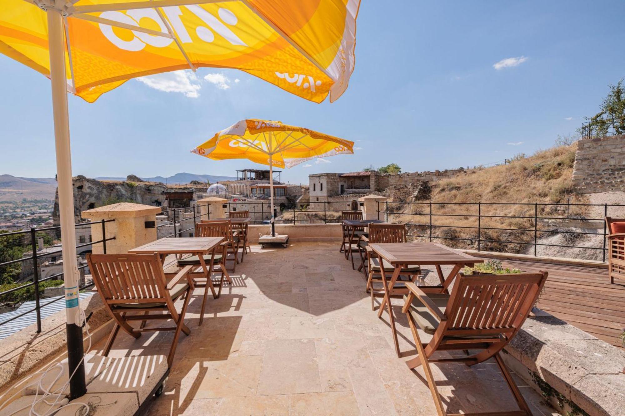 Canyon Cave Hotel أوروغوبْ المظهر الخارجي الصورة