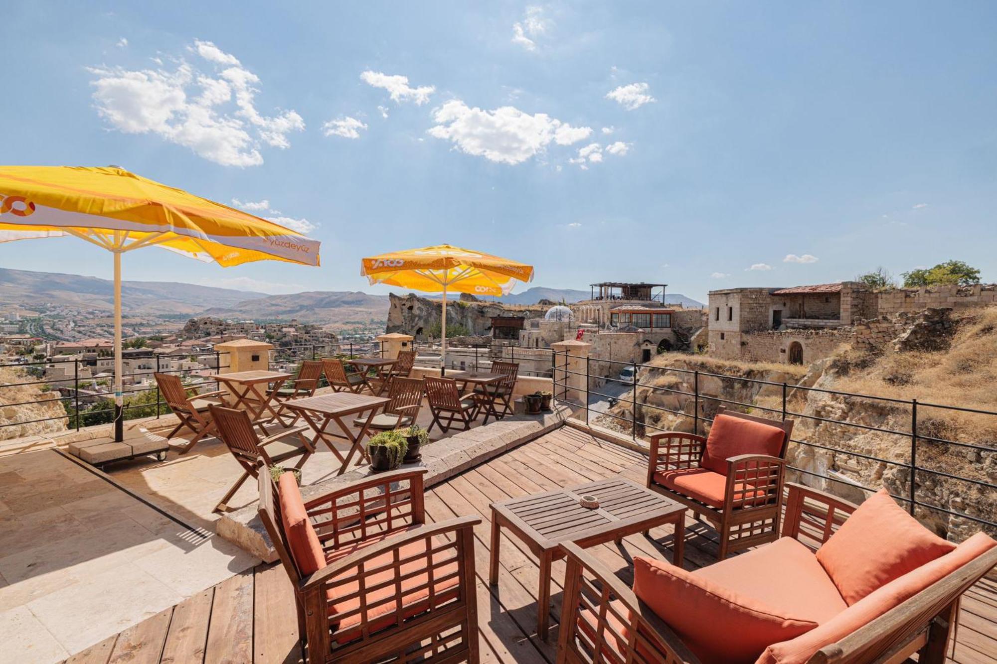 Canyon Cave Hotel أوروغوبْ المظهر الخارجي الصورة