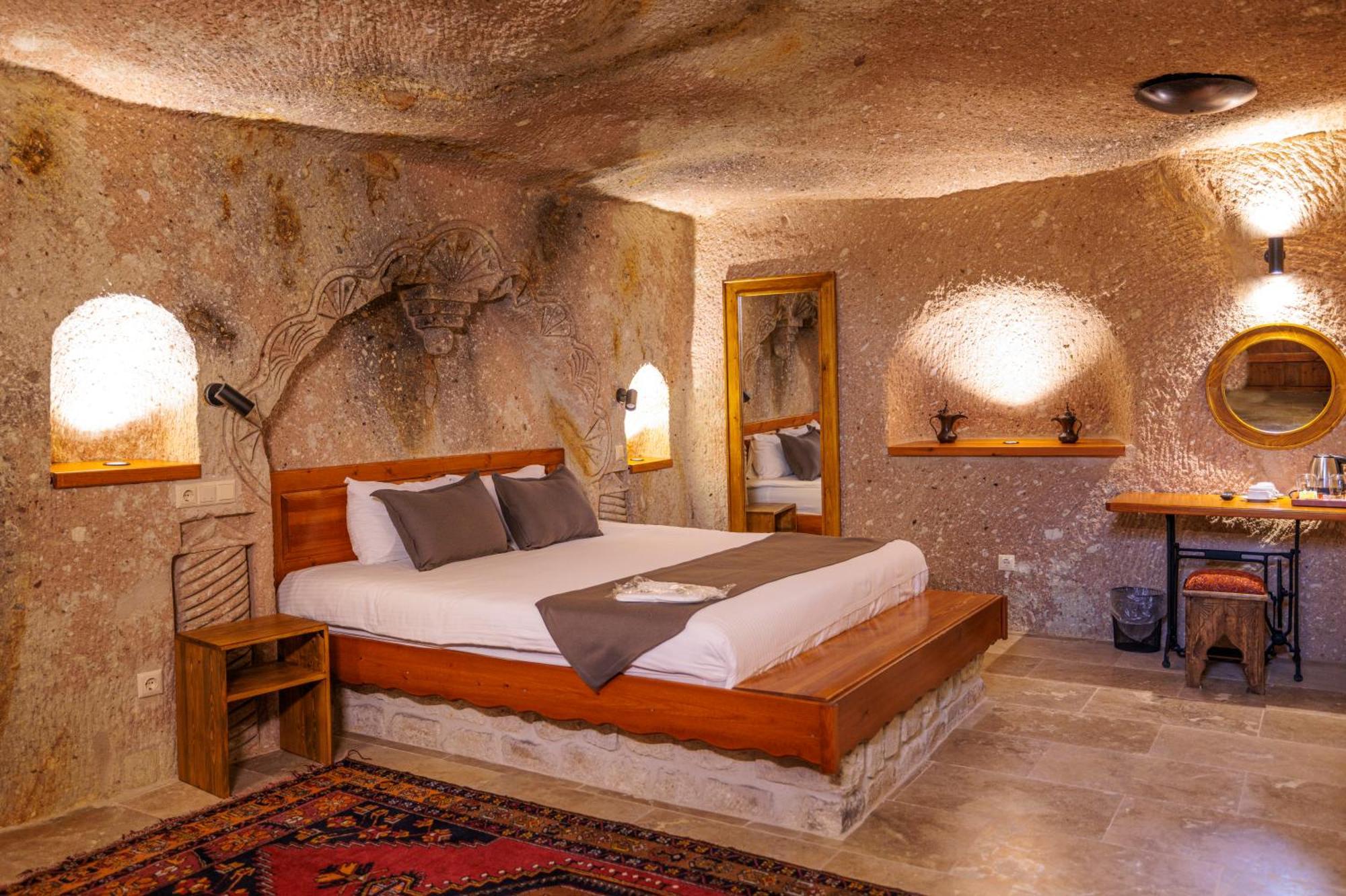 Canyon Cave Hotel أوروغوبْ المظهر الخارجي الصورة